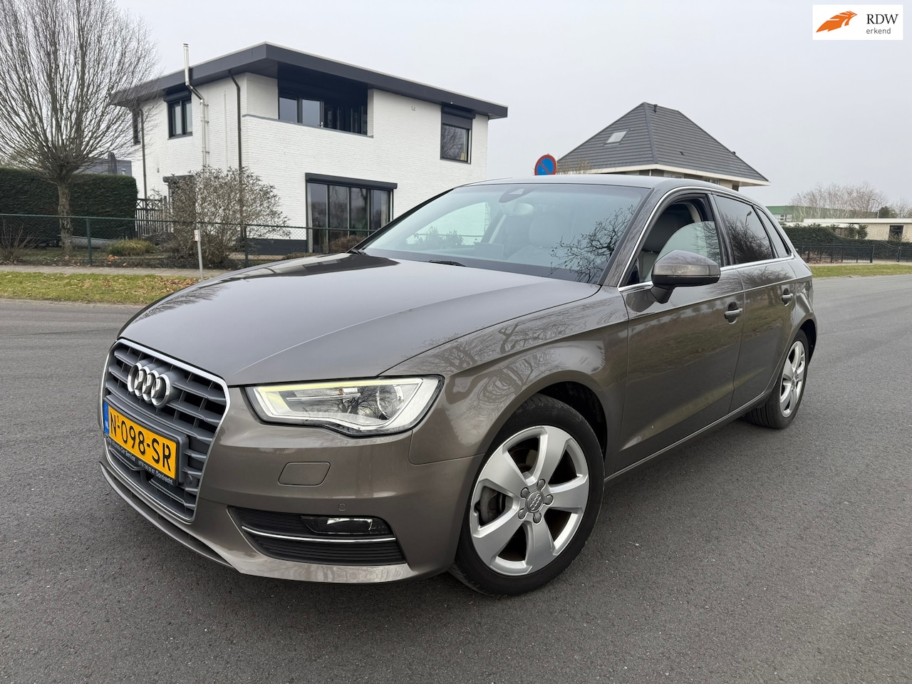 Audi A3 Sportback - 1.4 TFSI S-TRONIC/NAVI/LED/CAMERA - AutoWereld.nl