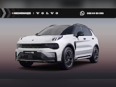 Lynk & Co 01 - 1.5 More | Adaptieve Cruise Control | Dodehoekdetectie | Panoramadak | Stoelverwarming | S