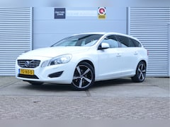 Volvo V60 - 1.6 T3 Summum Leder, 18" Alu, Nw Drukgroep/Massa vliegwiel