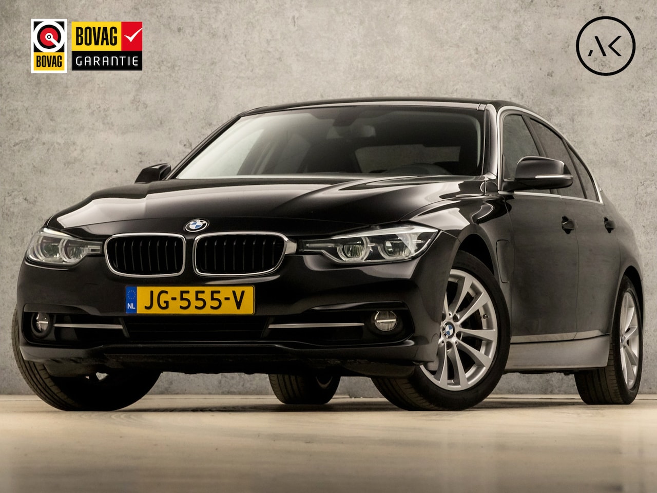 BMW 3-serie - 330e High Executive Sportline 252Pk Automaat (GROOT NAVI, CLIMATE, LEDEREN SPORTSTOELEN, P - AutoWereld.nl