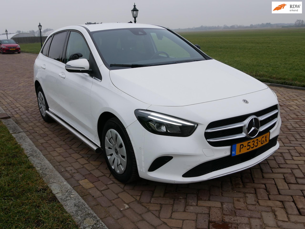Mercedes-Benz B-klasse - 200d AUT AC CAMERA ** EX POLICE MARGE CAR ** - AutoWereld.nl