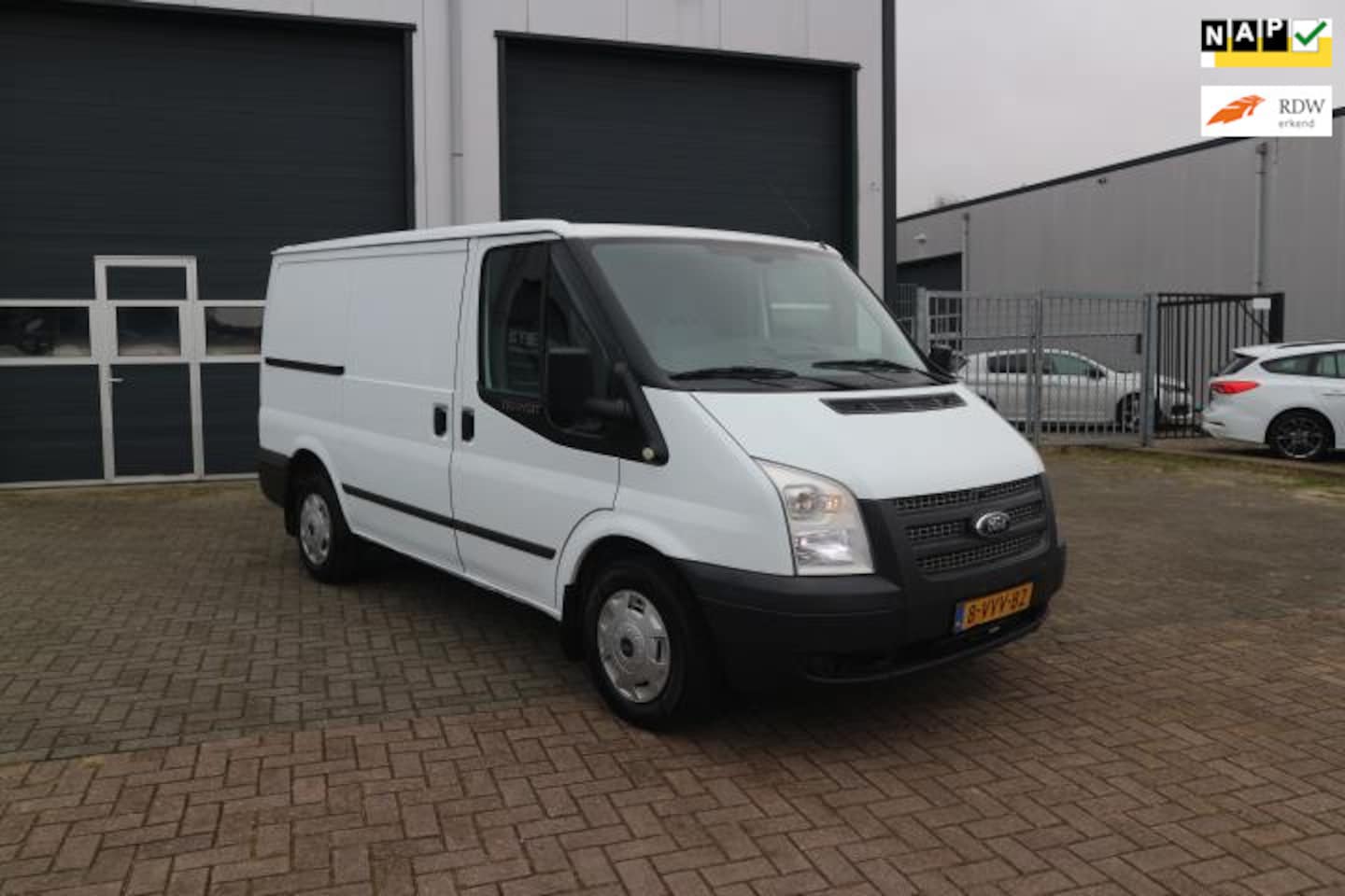 Ford Transit - 260S 2.2 TDCI Economy Edition 260S 2.2 TDCI Economy Edition - AutoWereld.nl