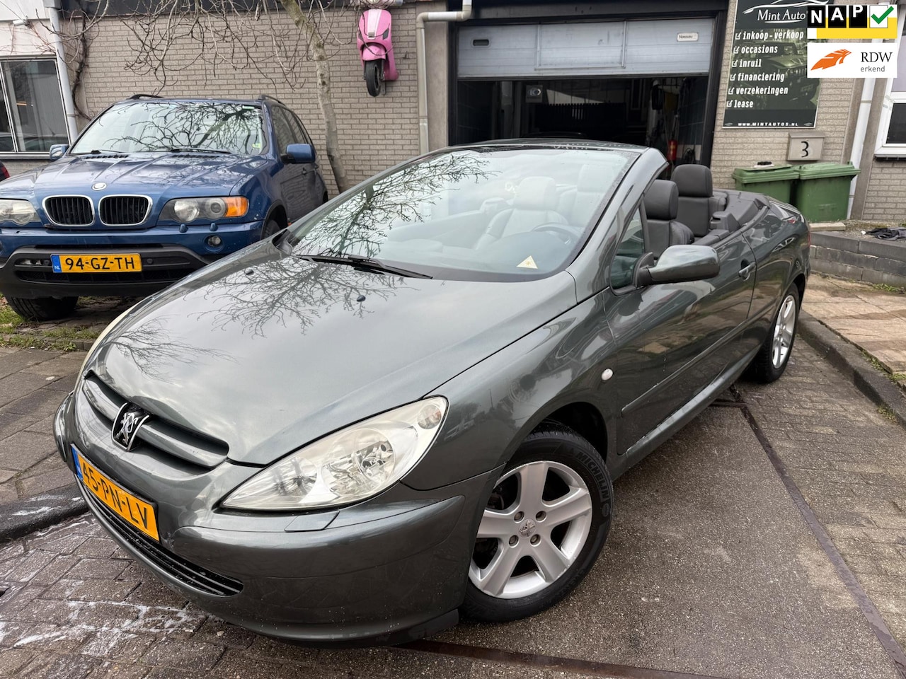 Peugeot 307 CC - 2.0-16V Apk/Automaat/Cabrio/Multimedia/Boekje - AutoWereld.nl