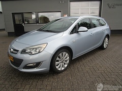 Opel Astra Sports Tourer - 1.4 Turbo Sports+