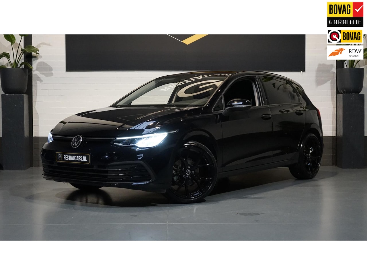 Volkswagen Golf - VIII 1.5 eTSI Style AUTOMAAT-ACC-AMBIANCE-CAMERA-CRUISE-KEYLESS-NAVIGATIE-VIRTUEEL - AutoWereld.nl