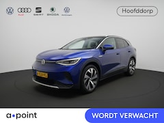 Volkswagen ID.4 - First 77 kWh 204 pk | Navigatie | Warmtepomp | Trekhaak (wegklapbaar) | Parkeersensoren |