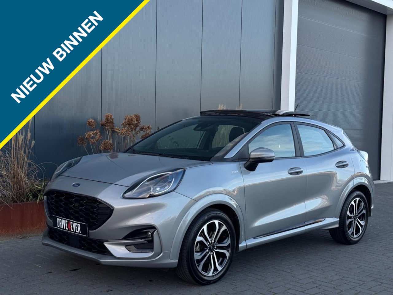 Ford Puma - 1.0 EB ST-Line M23 FULL PANO NAVI PDC ELEK PAKKET SPORTVELGEN - AutoWereld.nl
