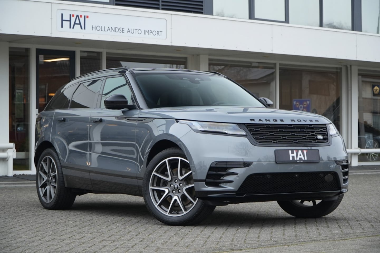 Land Rover Range Rover Velar - 2.0 P400e AWD Autobiography I Pano I ACC I 5 jaar fabrieksgarant - AutoWereld.nl