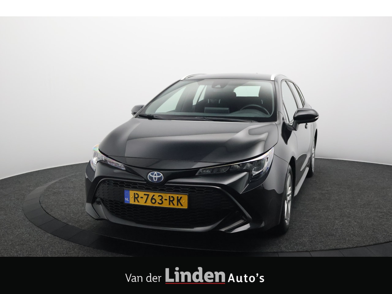 Toyota Corolla Touring Sports - 1.8 Hybrid Active | 35000KM | Camera | Navigatie | Cruise Control Adaptief - AutoWereld.nl