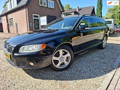Volvo V70 - 2.0 D3 automaat Summum nwe APK+beurt leder dakje etc