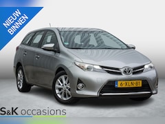 Toyota Auris Touring Sports - 1.3 NL auto NAP trekhaak airco