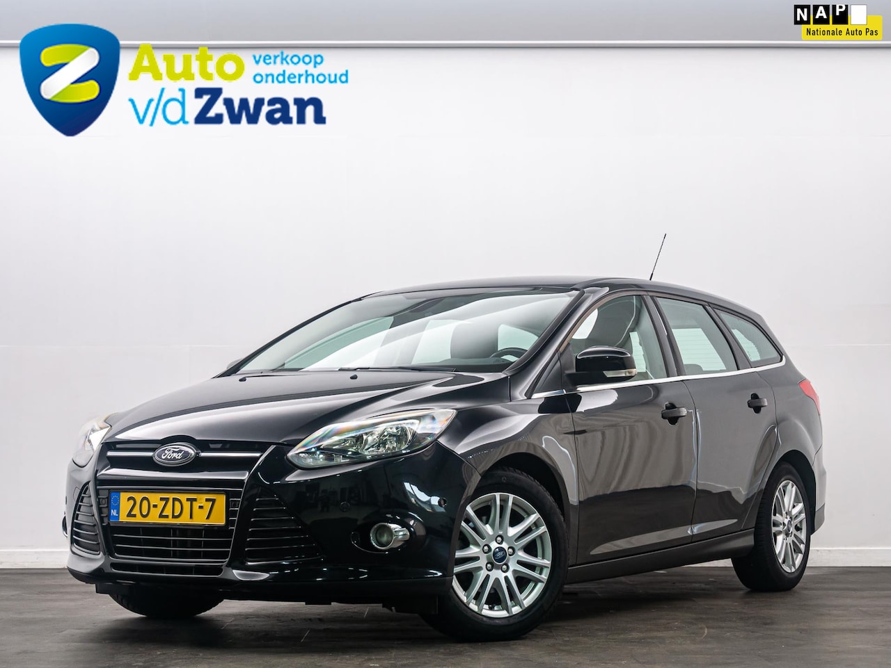 Ford Focus Wagon - 1.0 EcoBoost Titanium Navi/Clima/Cruise - AutoWereld.nl