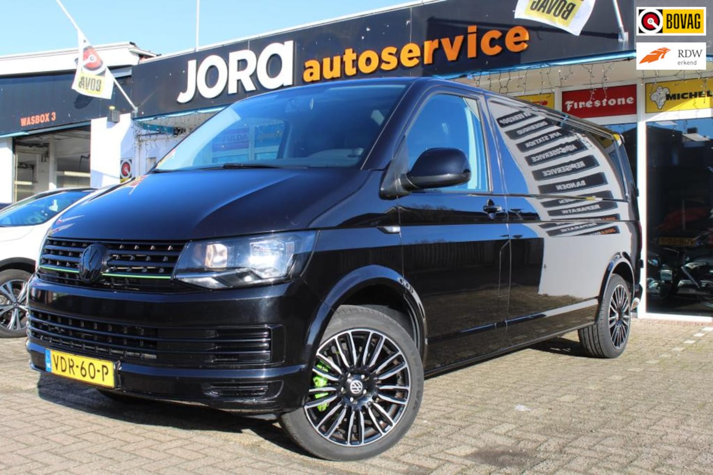 Volkswagen Transporter - 2.0 TDI L2H1 Highline 2.0 TDI L2H1 Highline - AutoWereld.nl
