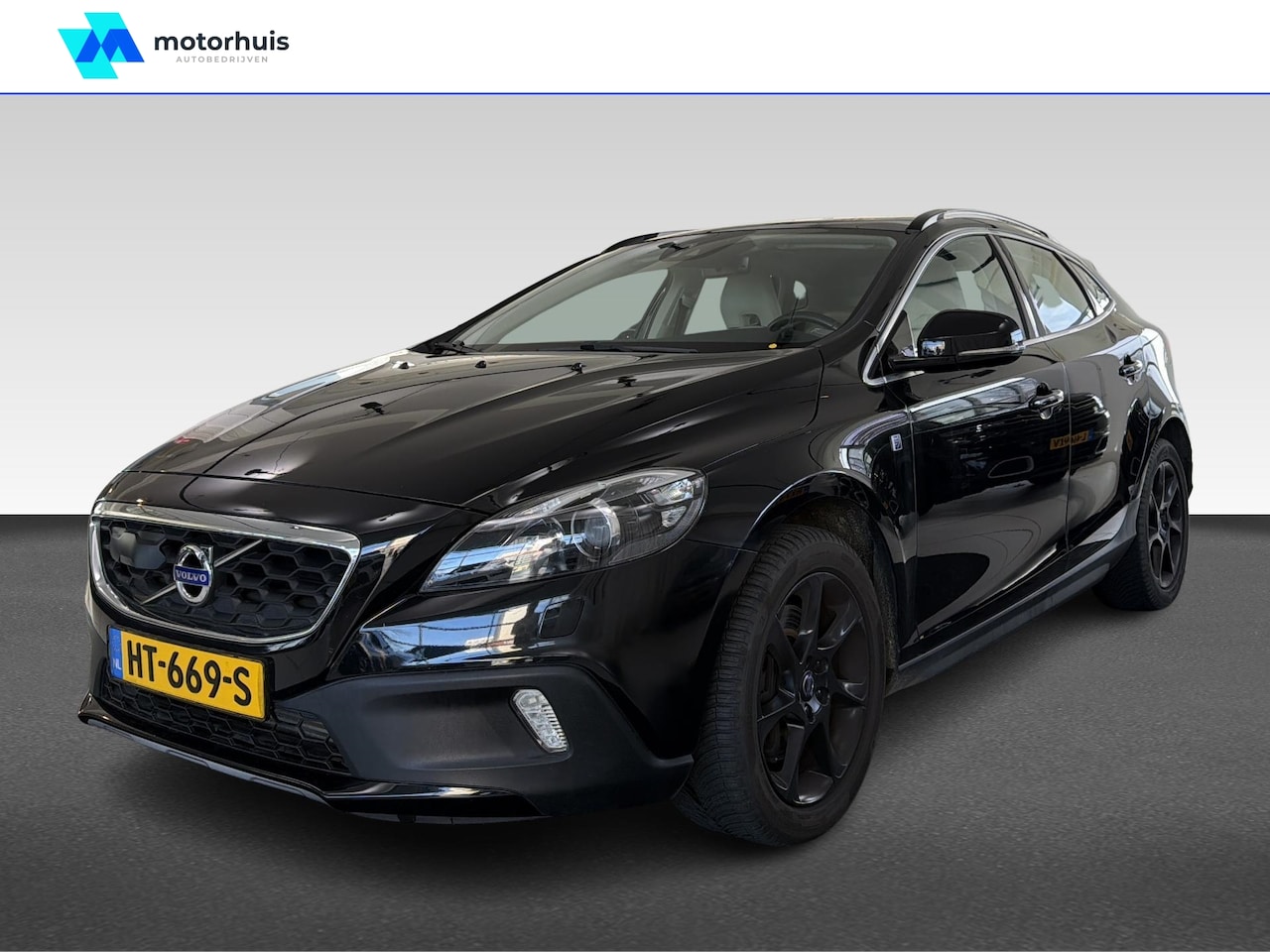 Volvo V40 Cross Country - 1.5 T3 152PK Geartronic Ocean Race - AutoWereld.nl