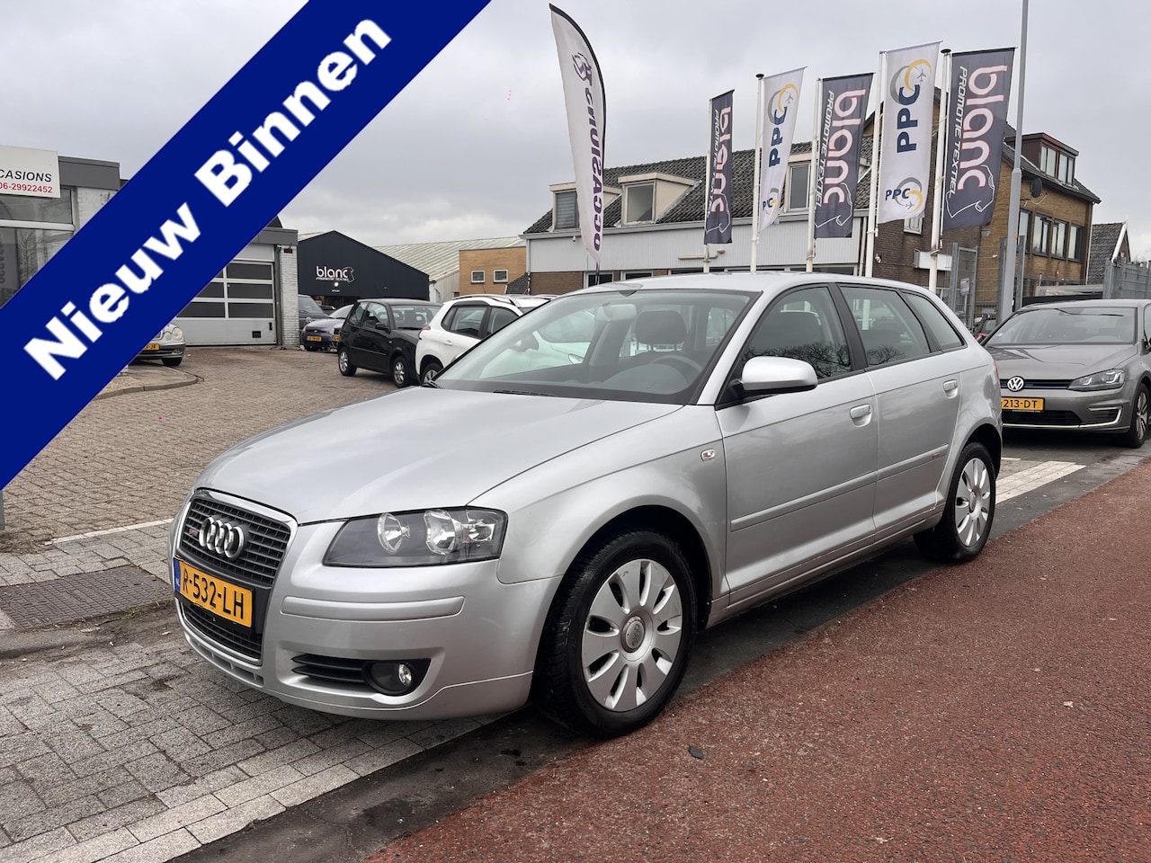 Audi A3 Sportback - 1.6 FSI 5DRS. Ambiente S-Line Stoelverw. Pdc Volledig Onderhoud Aanwezig - AutoWereld.nl