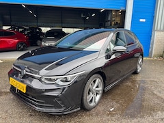 Volkswagen Golf - 1.5 TSI R-Line Business+ licht rijbare voorschade