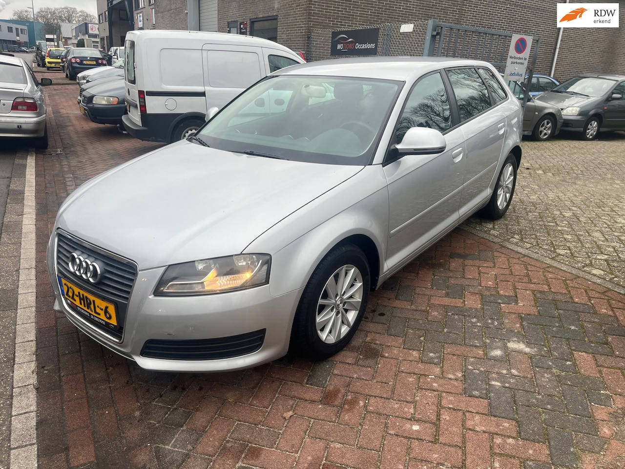 Audi A3 Sportback - 1.8 TFSI Attraction Business Edition 1.8 TFSI Attraction Business Edition! - AutoWereld.nl
