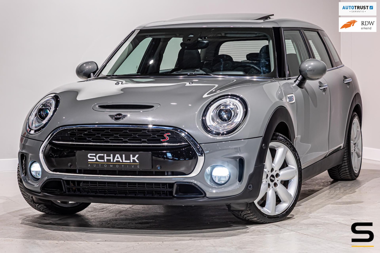 MINI Clubman - Mini 2.0 Cooper S|Pano|Trekhaak|HUD|Psensor - AutoWereld.nl