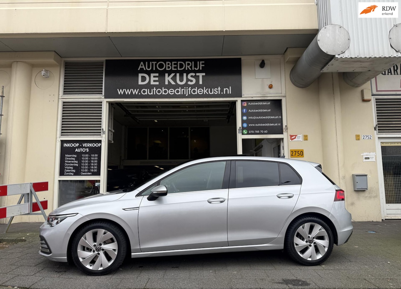 Volkswagen Golf - 1.5 eTSI DSG 2021 Pano IQ-Drive Cam - AutoWereld.nl