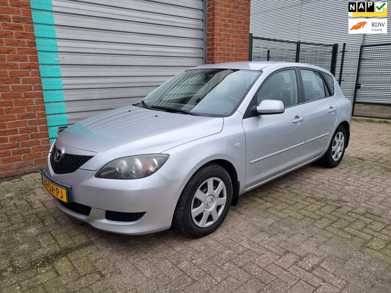 Mazda 3 Sport - 1.6 Touring Airco Bj:2006 NAP! - AutoWereld.nl
