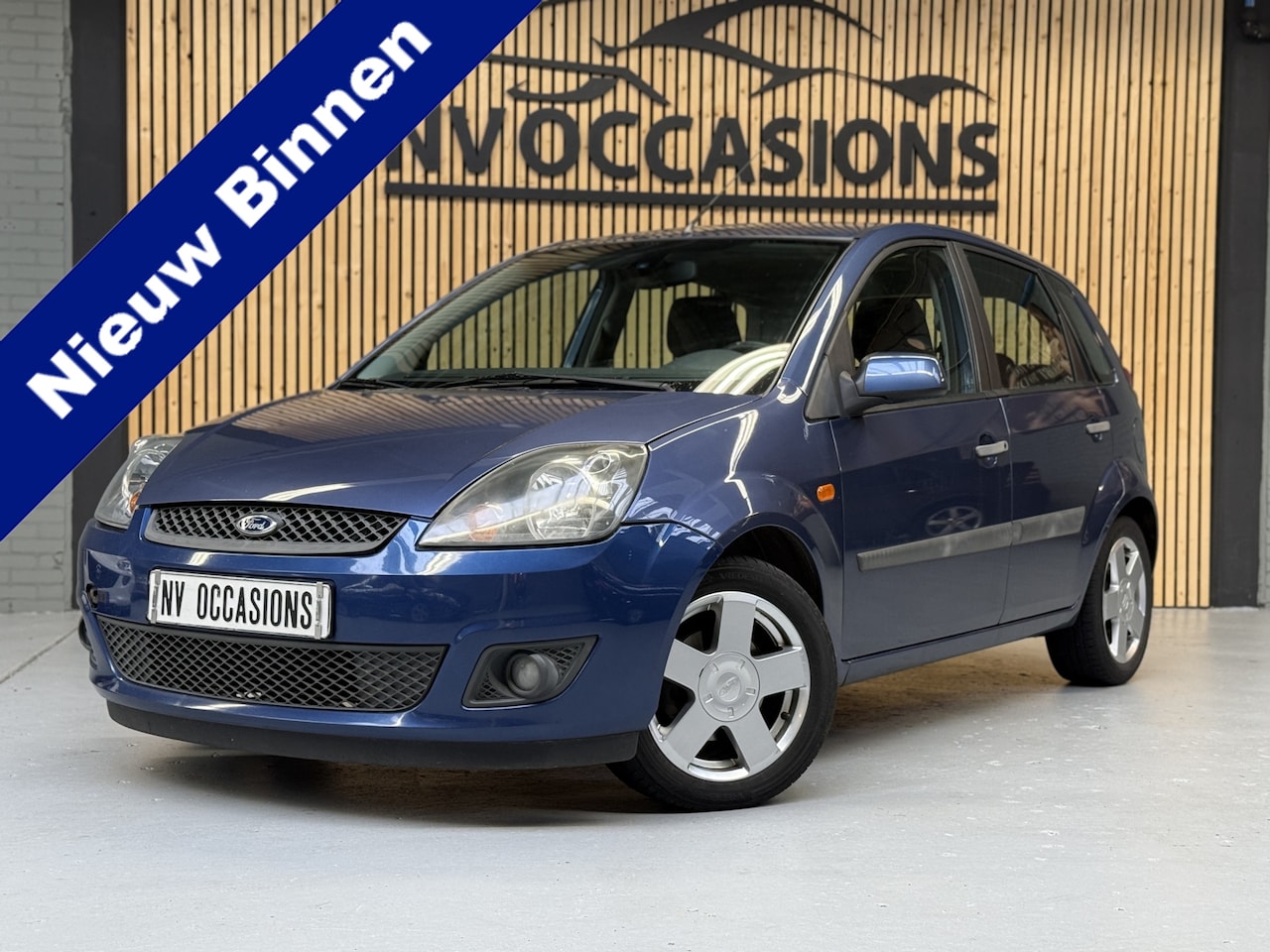 Ford Fiesta - 1.3-8V Futura NWE APK 26-01-2027/AIRCO/ELEKR/5DEUREN! - AutoWereld.nl
