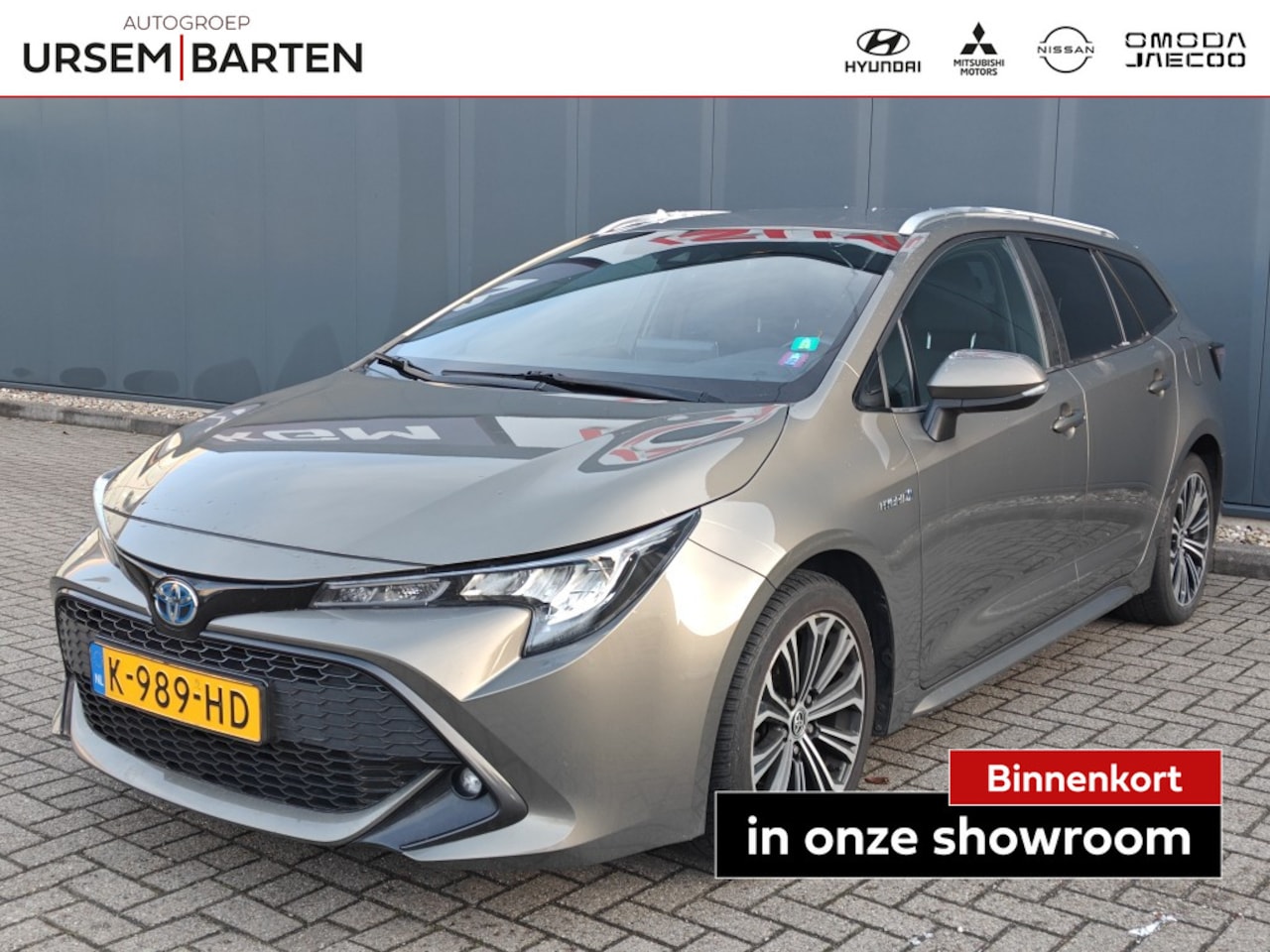 Toyota Corolla Touring Sports - 1.8 Hybrid Business Plus | Trekhaak | - AutoWereld.nl