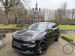 Lynk & Co 01 - 1.5 | Black Edition | Pano |