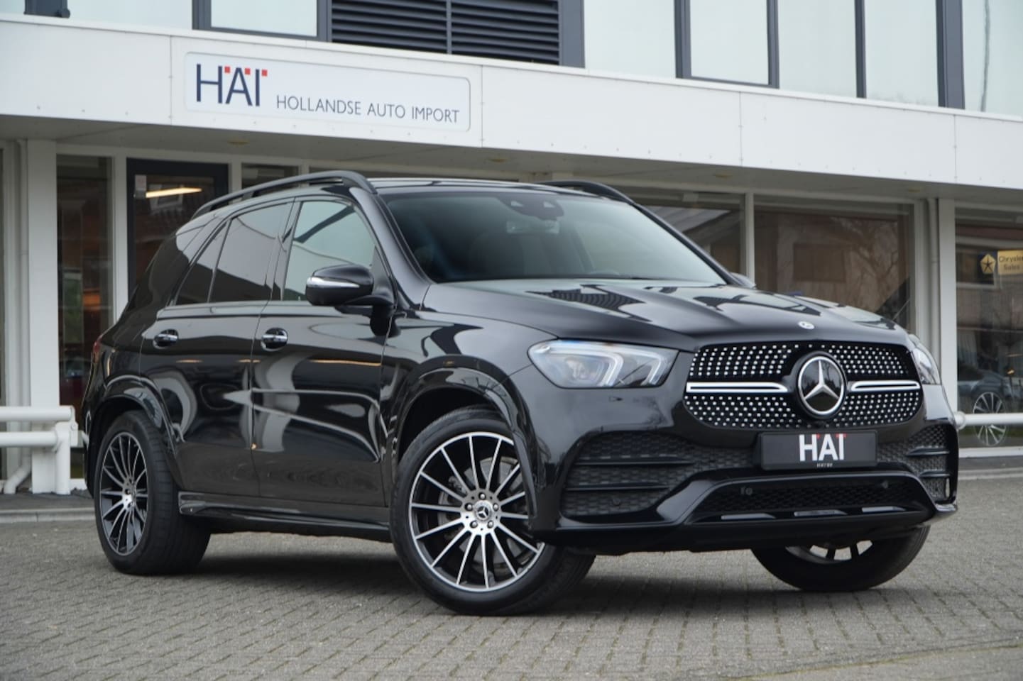 Mercedes-Benz GLE-Klasse - 350 e 4Matic AMG Line I Pano I Luchtvering I Head-Up I Burmester - AutoWereld.nl