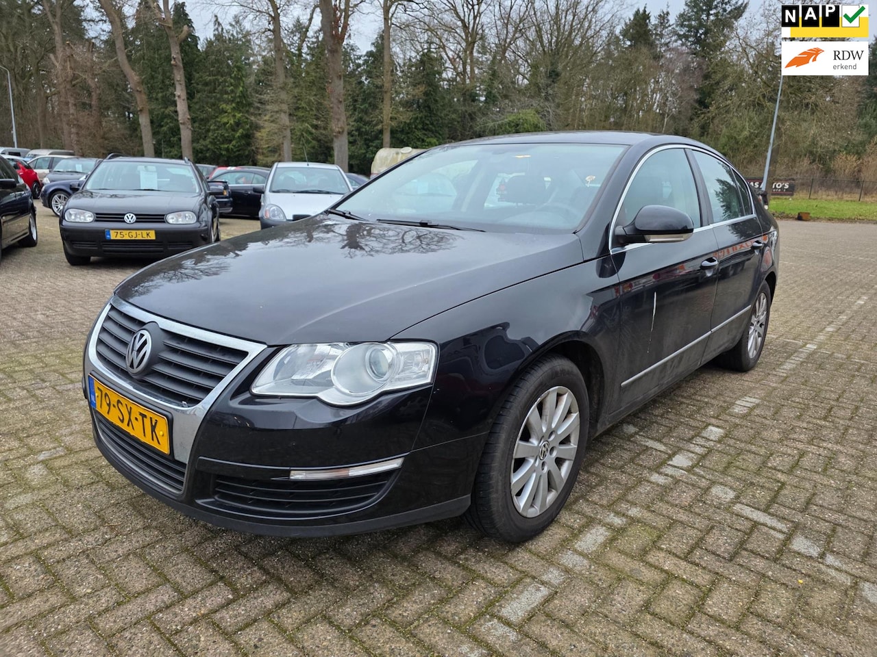 Volkswagen Passat - 2.0 FSI (export) - AutoWereld.nl