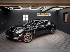 Porsche Panamera - 4.8 Turbo / Pano / Stoelverw&koeling v+a / Carplay / Chrono / Luchtv. / Sportuitlaat klepg