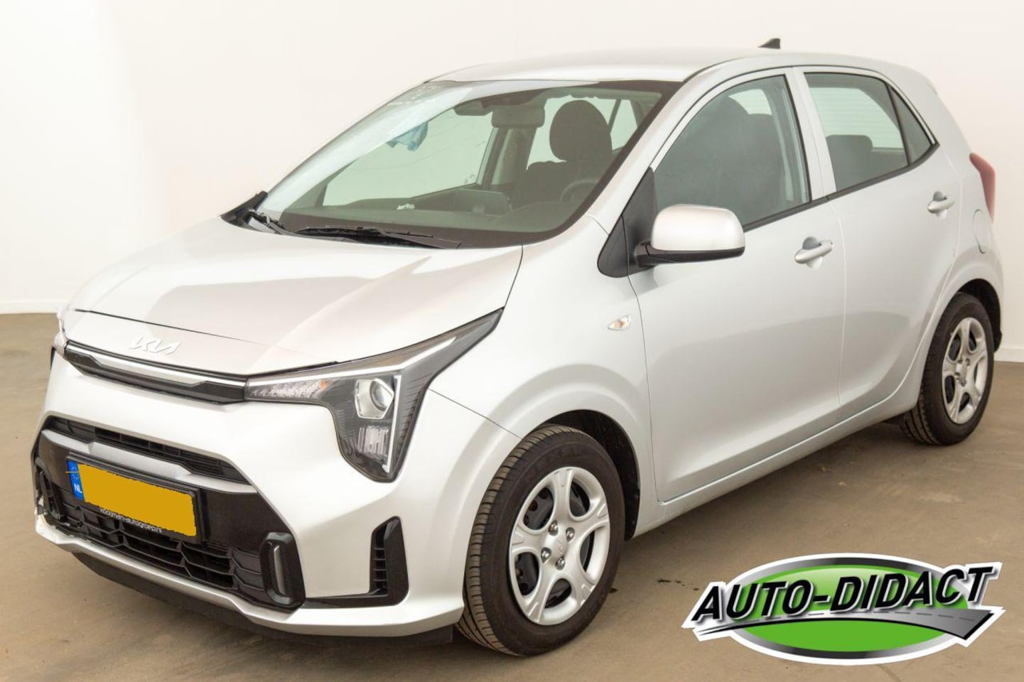 Kia Picanto - 1.0 DPI 14.647 km Digi Dash Navi Airco DynamicLine 5p. - AutoWereld.nl