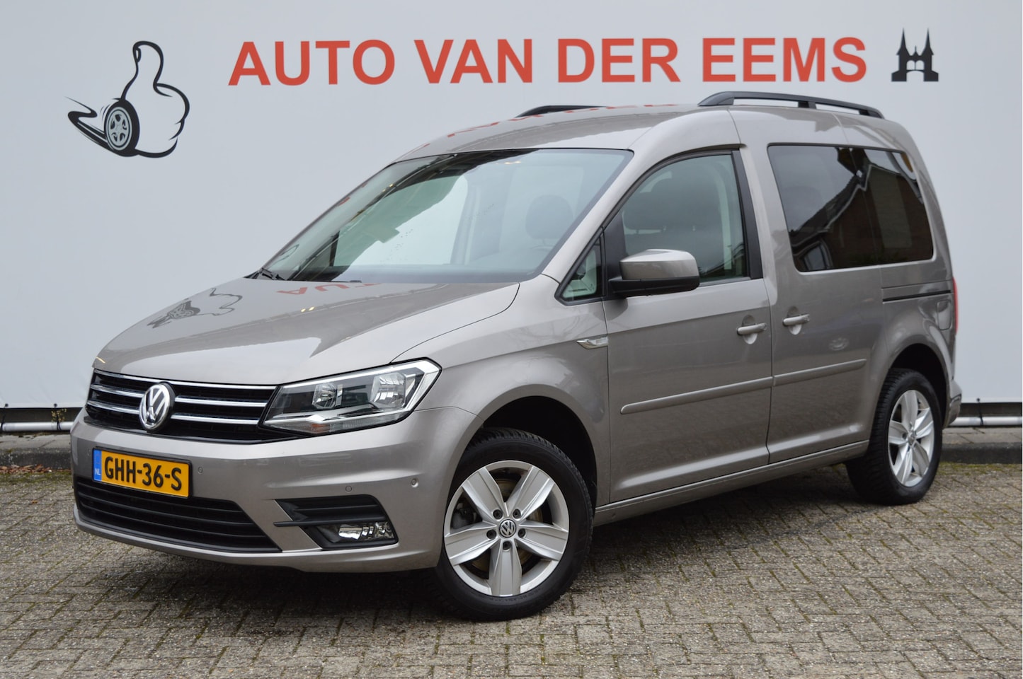 Volkswagen Caddy - 1.4 TSI Trendline Hoge zit / 2 Schuifdeuren / park. assist. / Apple carplay - AutoWereld.nl