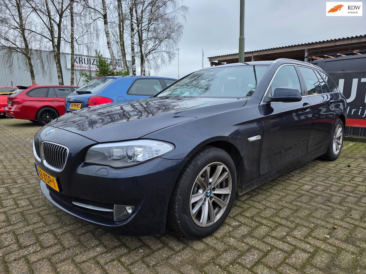 BMW 5-serie Touring - 520i High Executive XENON/automaat/LEER - AutoWereld.nl