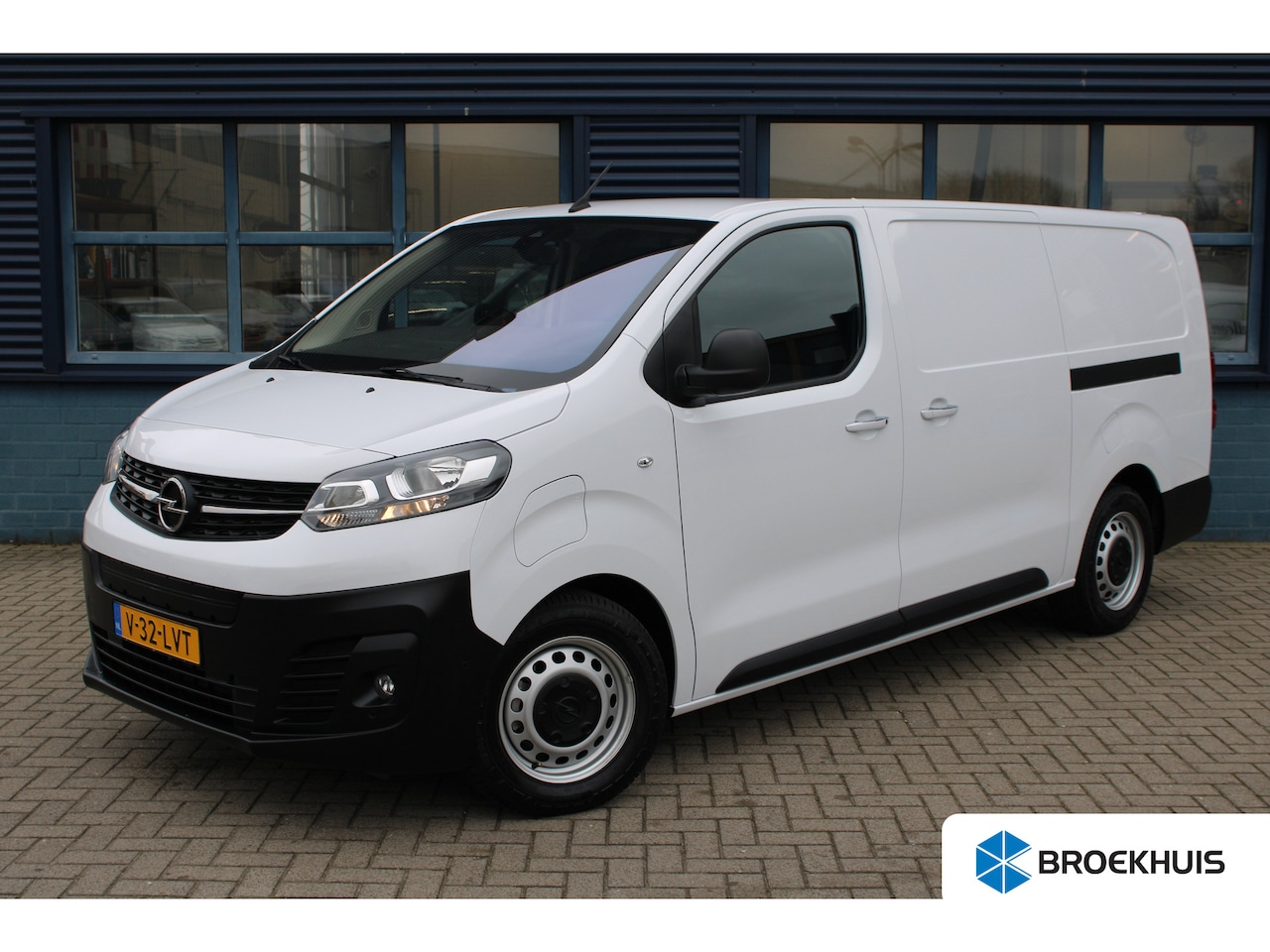 Opel Vivaro Electric - L3 75 kWh | 8 JAAR FABRIEKSGARANTIE| NAVIGATIE | CAMERA | SENSOREN VOOR/ACHTER | APPLE CAR - AutoWereld.nl