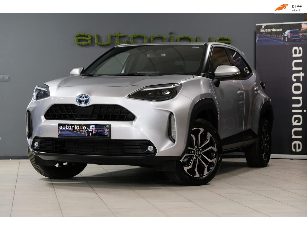 Toyota Yaris Cross - 1.5 Hybrid *Team D* 32dkm Camera/Apple Carplay/Navigatie NIEUWSTAAT auto - AutoWereld.nl
