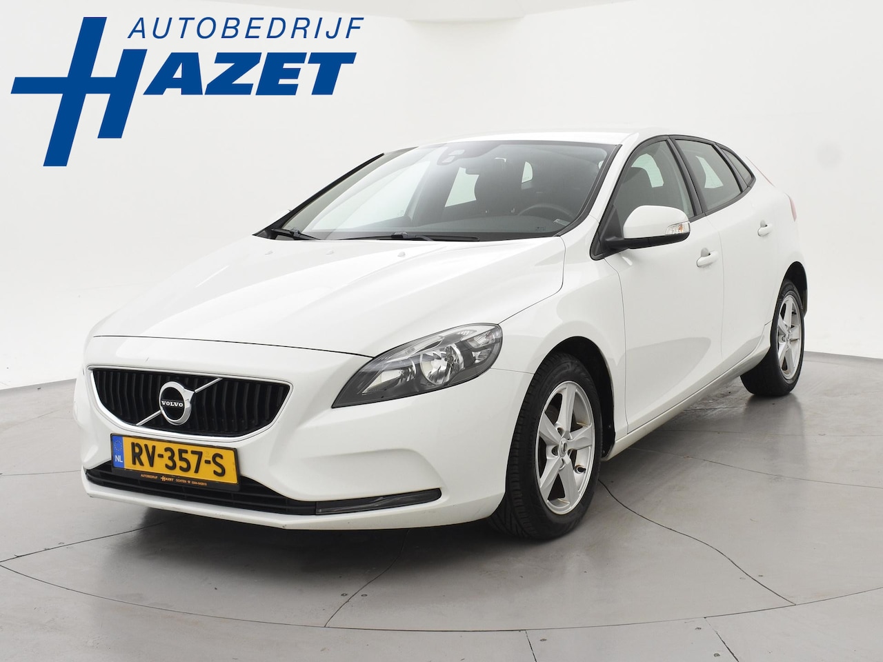 Volvo V40 - 2.0 D2 120 PK EURO 6 + NAVIGATIE Volvo V40 2.0 D2 + NAVIGATIE | DIGITALE COCKPIT | CRUISE - AutoWereld.nl