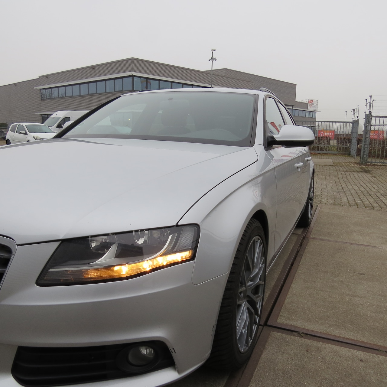 Audi A4 Avant - 2.0 TFSI Pro Line Business