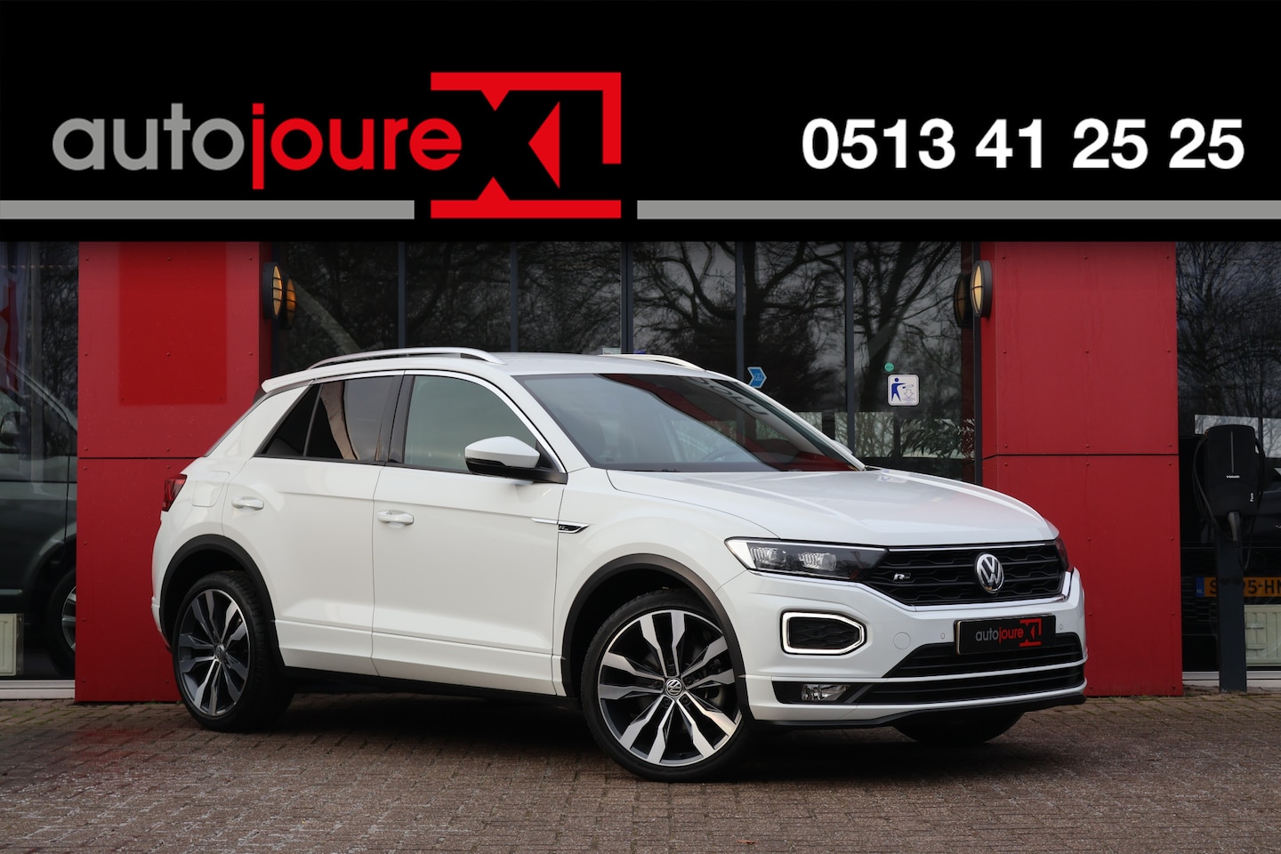 Volkswagen T-Roc - 1.5 TSI R-Line | Origineel NL | Rijklaar | 2x R-Line | ACC | Virtual Cockpit | Beats Audio - AutoWereld.nl