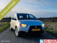Mitsubishi Colt - 1.3 Invite Nieuwe apk en beurtje