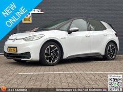 Volkswagen ID.3 - First 58 kWh | € 8.900, - NETTO | Stoelverwarming | Climate | Cruise | Navi | PDC |