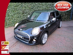 MINI Cooper - One Salt Business F56 NL-auto, Leer, navi, cruise en 17"