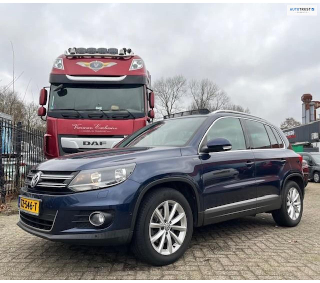 Volkswagen Tiguan - 1.4 TSI Sport&Style/Panoramadak/Trekhaak/Camera/Navi/Dealer onderhouden/Cruise/Airco/Bluet - AutoWereld.nl