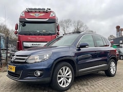 Volkswagen Tiguan - 1.4 TSI Sport&Style/Panoramadak/Trekhaak/Camera/Navi/Dealer onderhouden/Cruise/Airco/Bluet