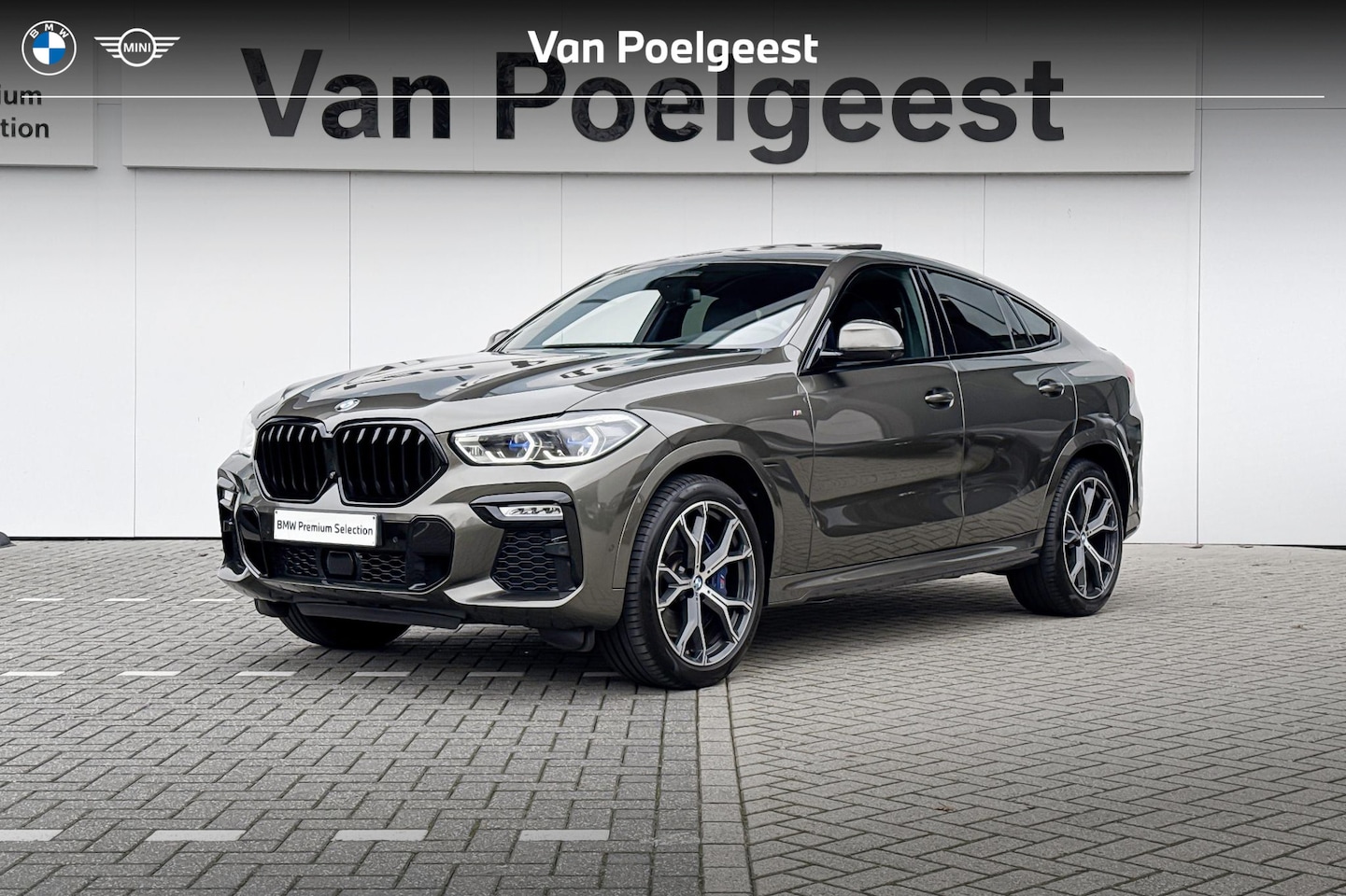 BMW X6 - M50i Driving Assistant Professional | M Sport | Trekhaak - AutoWereld.nl