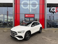 Mercedes-Benz GLA-Klasse - 250 e AMG Night Panorama