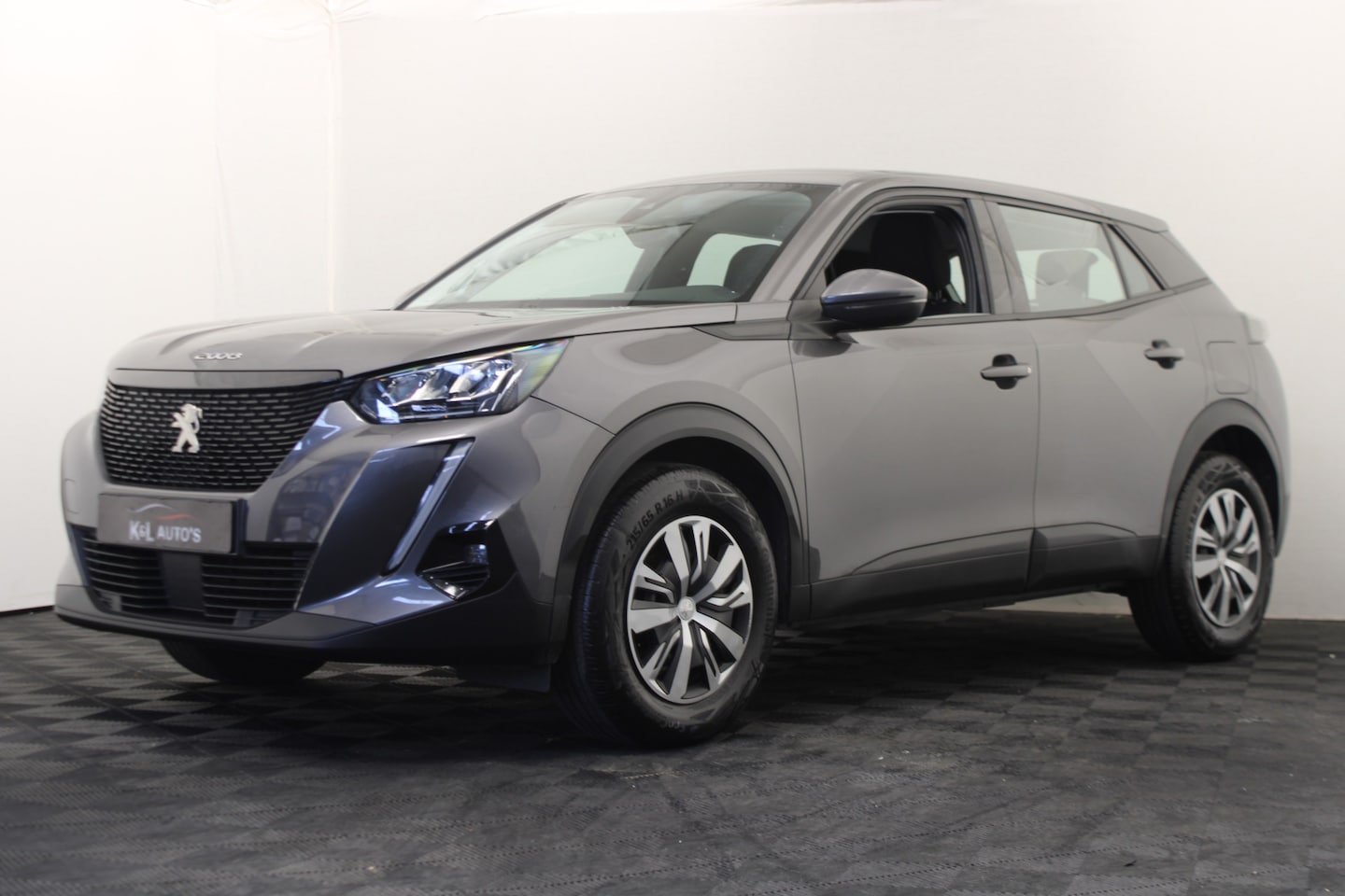 Peugeot 2008 - 1.2 PureTech Active 1.2 PureTech Active - AutoWereld.nl