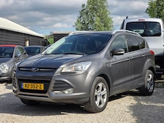 Ford Kuga - 1.6 150PK Titanium Trekhaak/Trekgewicht 2000KG