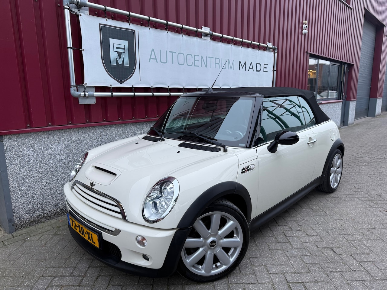 MINI Cabrio - Mini 1.6 Cooper S Chili // Automaat // 62 DKM NAP // Navi // Clima // Cruise control // - AutoWereld.nl