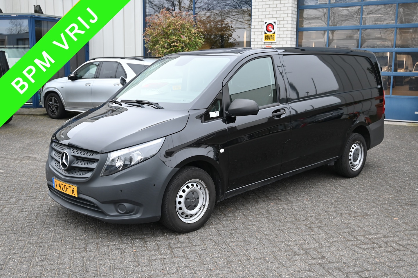 Mercedes-Benz Vito - 114 CDI L2 Airco, Cruise control, Trekhaak - AutoWereld.nl