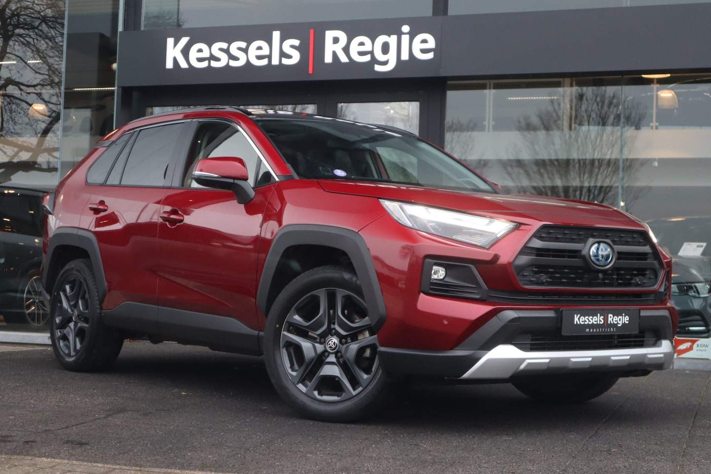 Toyota RAV4 - 2.5 Hybrid AWD ADVENTURE Pano JBL 360 ACC Keyless CarPlay 19” Trekhaak Bliss - AutoWereld.nl